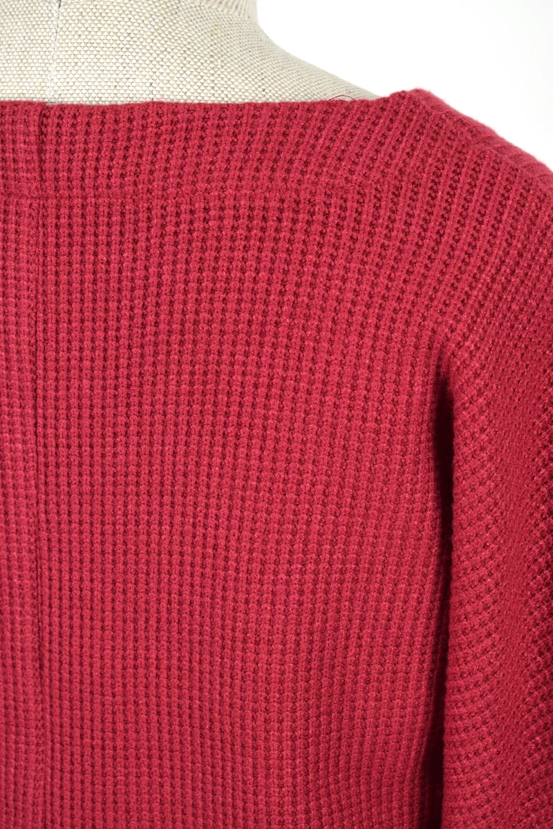 Waffelpiqué Strickjacke für Damen in Rot von Adrett Detailansicht Stoff mit Waffel-Optik