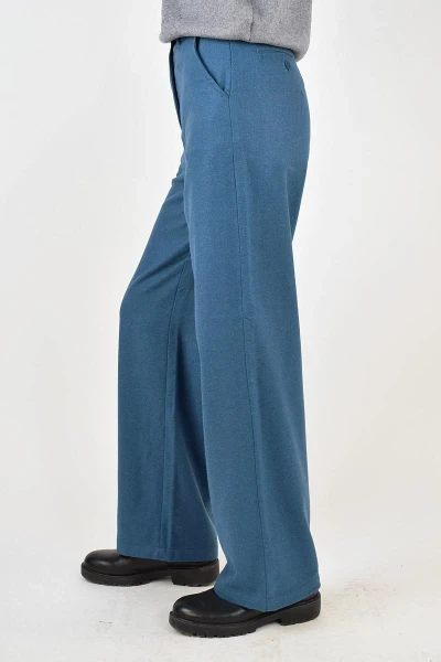 Wollhose für Damen Wide Leg mit weitem Bein in Blau von Wally Seitenansicht links